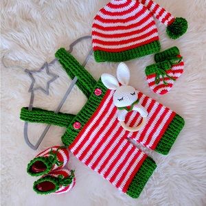 5 pieces set, baby overalls, gloves , booties, beret, rabbit teether..